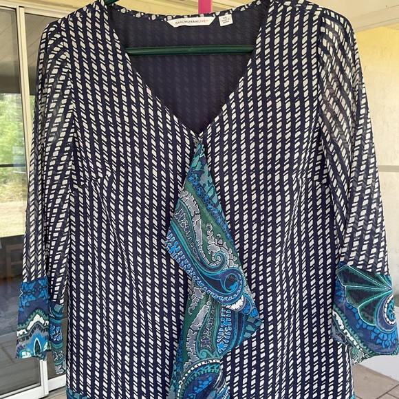 Isaac Mizrahi Women’s Buttoned Down Ruffle Accent Blouse szXS - Picture 6 of 11